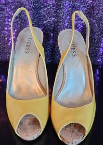 Yellow Guess Peep toe heals